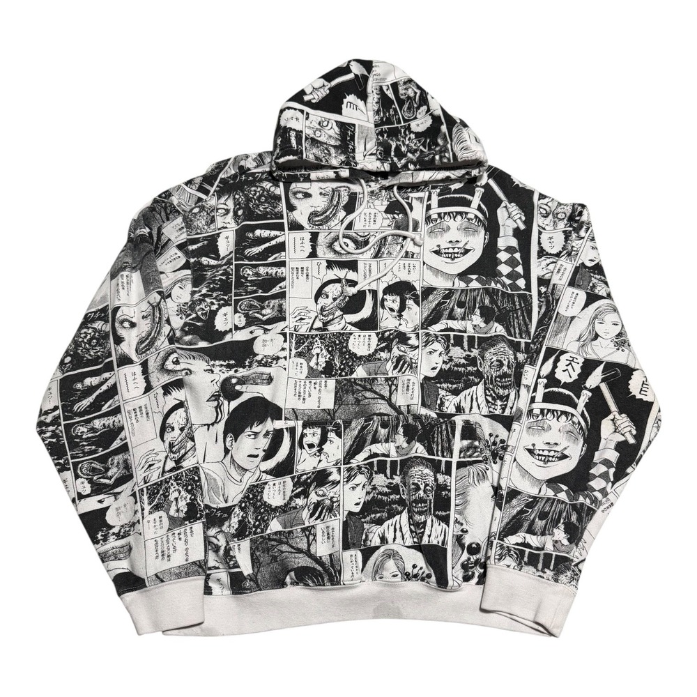 Junji Ito Collection‎ Crunchy Roll Manga Panel Horror Sweatshirt Mens Boxy Small